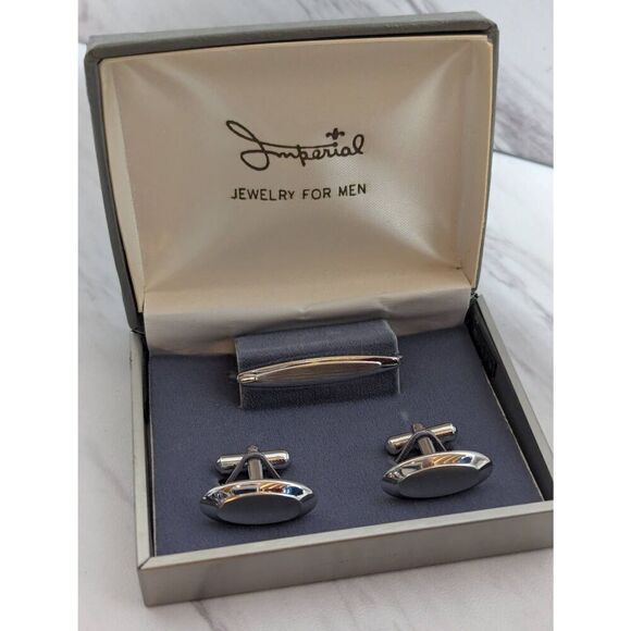 Imperial Vintage Men's Silver Tone Tie Clip & Cuffs Links In Box - Picture 1 of 6